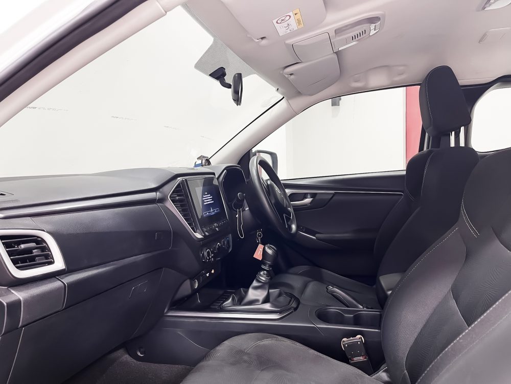 2021 ISUZU D-MAX 1.9 L DA [2C0008] - 6