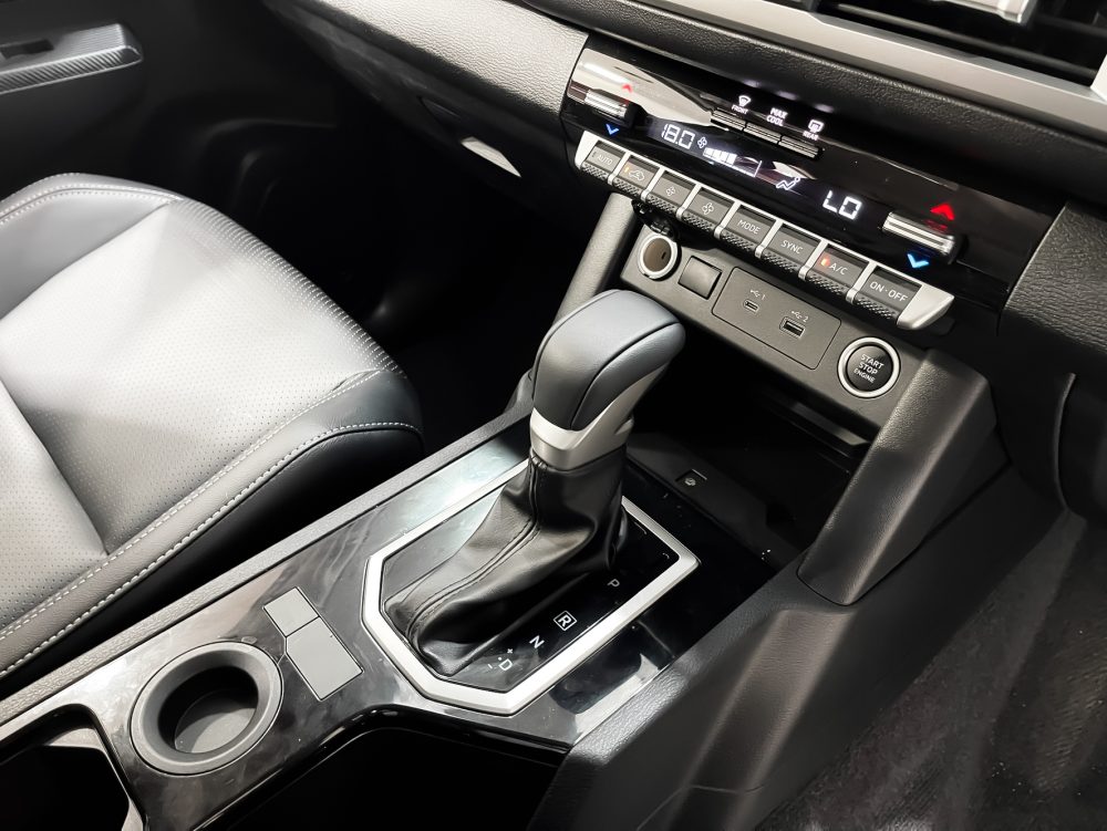 2024 MITSUBISHI TRITON 2.4 PLUS ULTRA [2C0007] - 8