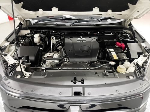 2022-mitsubishi-pajero-sport-2-4-gt-premium-elite-edition-1p2261-slide-thumbnail-8