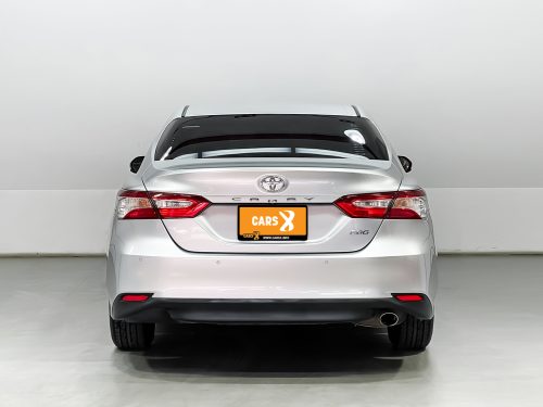 2019-toyota-camry-2-0-g-1p2230-slide-thumbnail-2