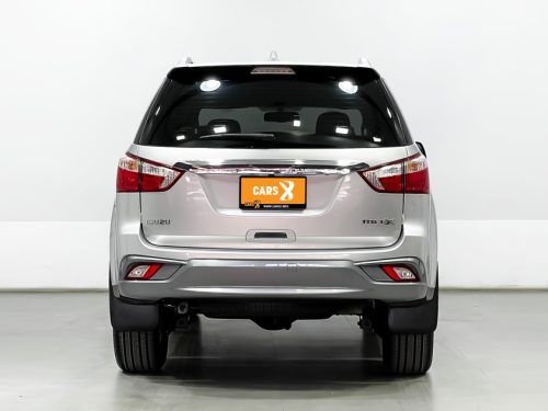 2018-isuzu-mu-x-3-0-dvd-9p0853-slide-thumbnail-1
