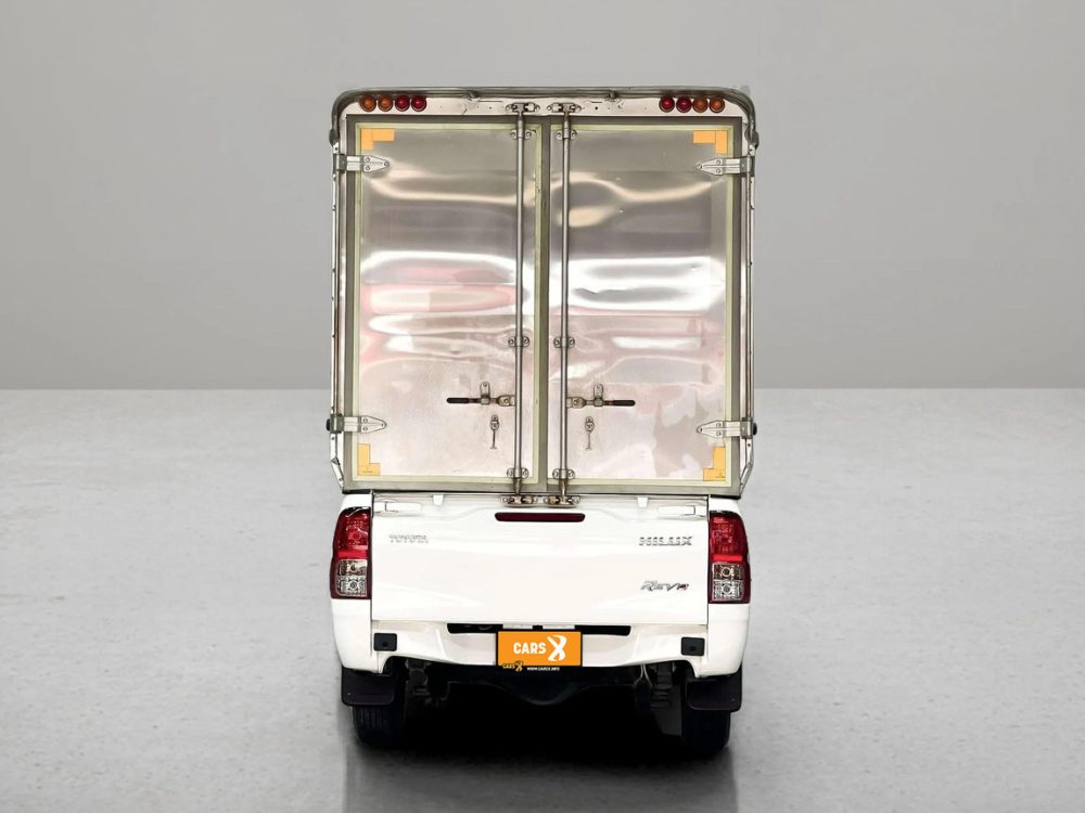 2024 TOYOTA HILUX REVO 2.4 ENTRY [1P2306] - 3