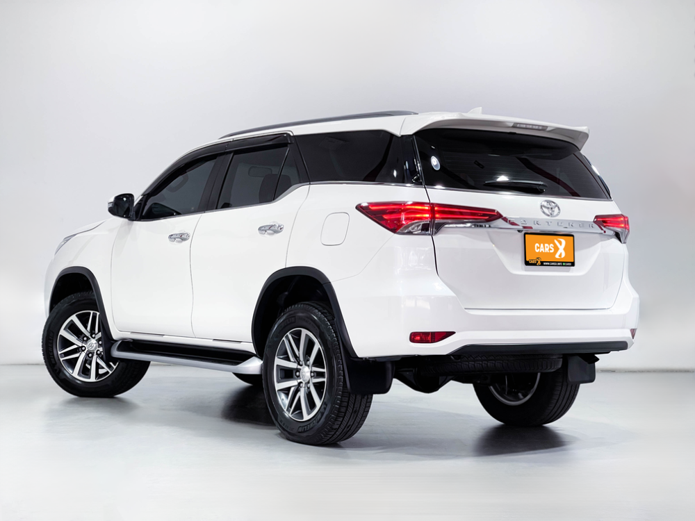 2019 TOYOTA FORTUNER 2.4 V [9P0812] - 1