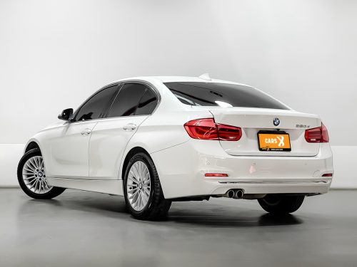 2018-bmw-320d-2-0-luxury-1p2144-2-slide-thumbnail-2