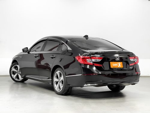 2020-honda-accord-2-0-hybrid-tech-9p0811-slide-thumbnail-2