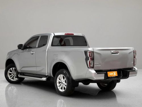 2020-isuzu-d-max-1-9-z-hi-lander-1n0020-slide-thumbnail-5