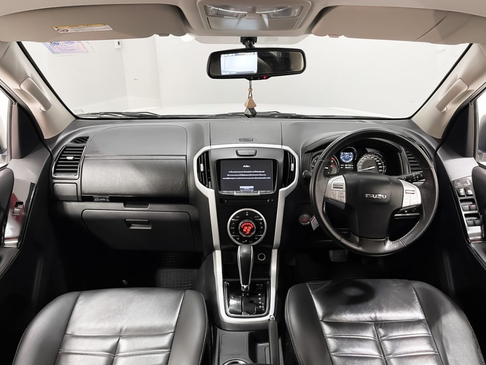 2019 ISUZU MU-X 1.9 THE ONYX [1P2256] - 4
