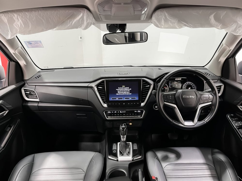 2021 ISUZU D-MAX 3.0 M HI-LANDER [1N0016] - 3