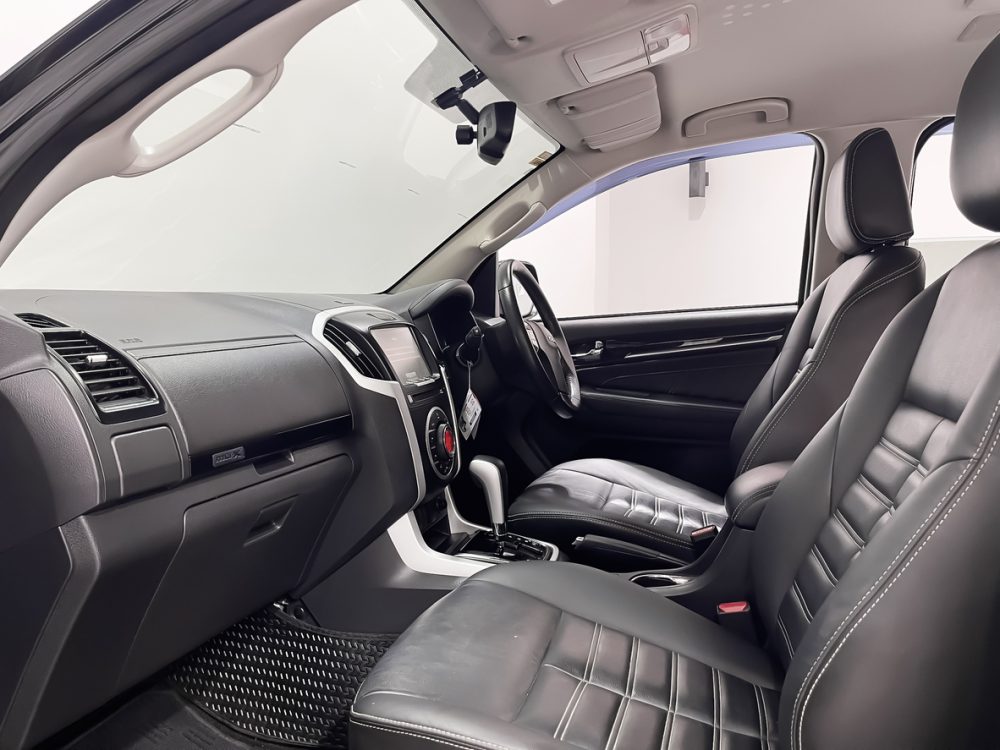2020 ISUZU MU-X 3.0 THE ONYX [1P2255] - 3