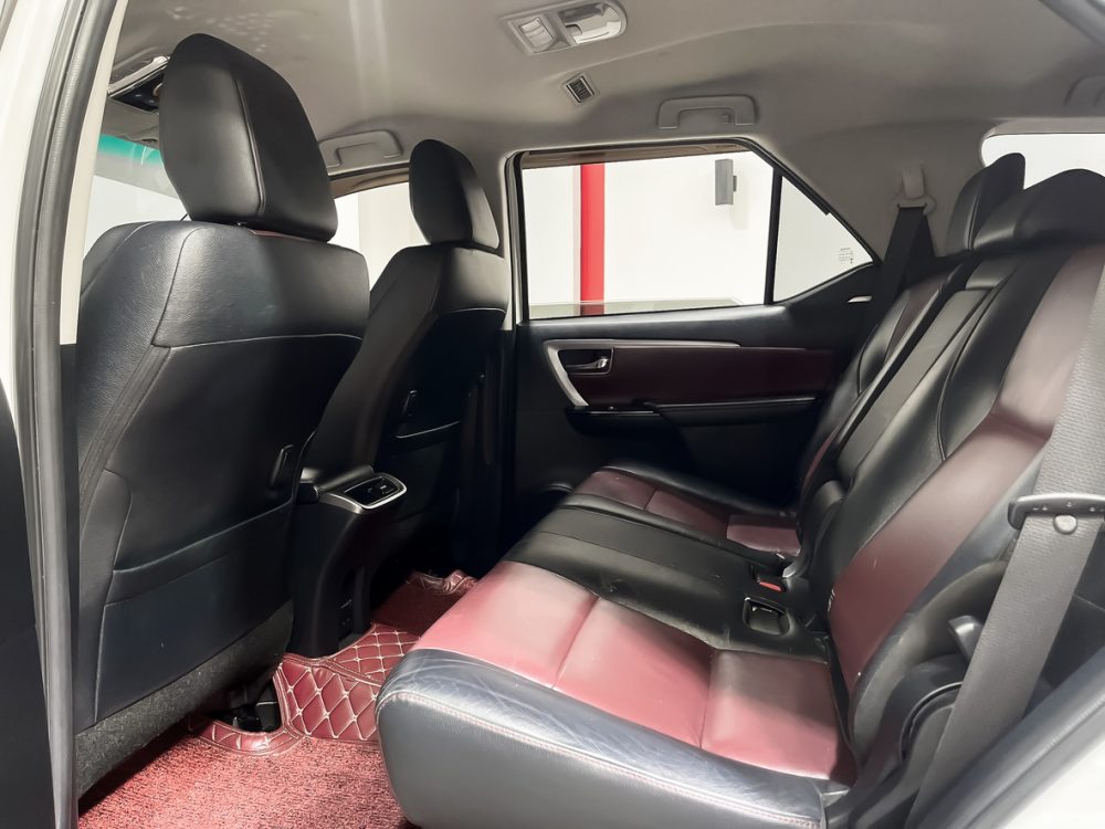2017 TOYOTA FORTUNER 2.8 TRD SPORTIVO 4WD [1P2252V] - 7