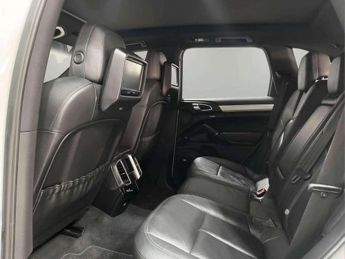 2013-porsche-cayenne-3-0-s-hybrid-4wd-9p0850v-slide-thumbnail-8