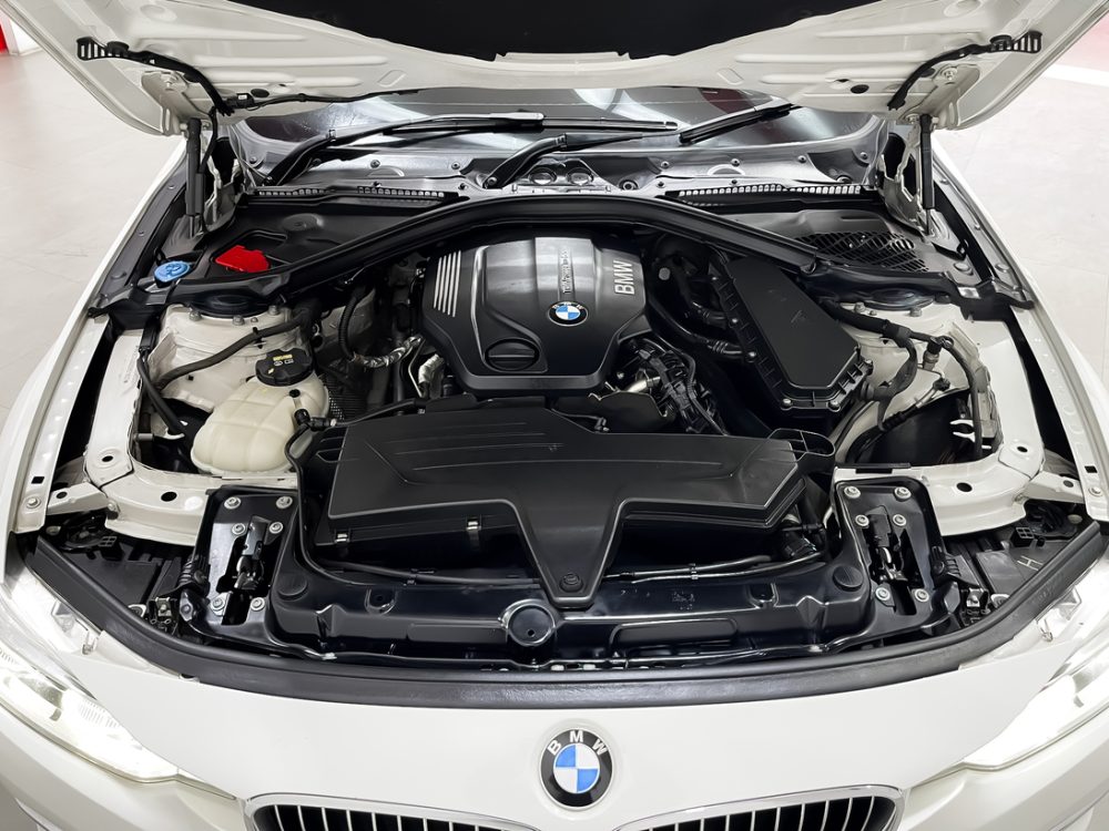 2018 BMW 320d 2.0 LUXURY [1P2144] - 5