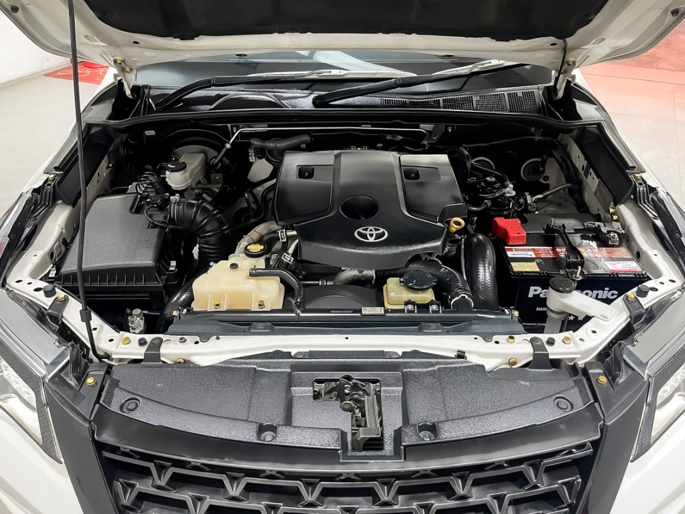 2017 TOYOTA FORTUNER 2.8 TRD SPORTIVO 4WD [1P2252V] - 9