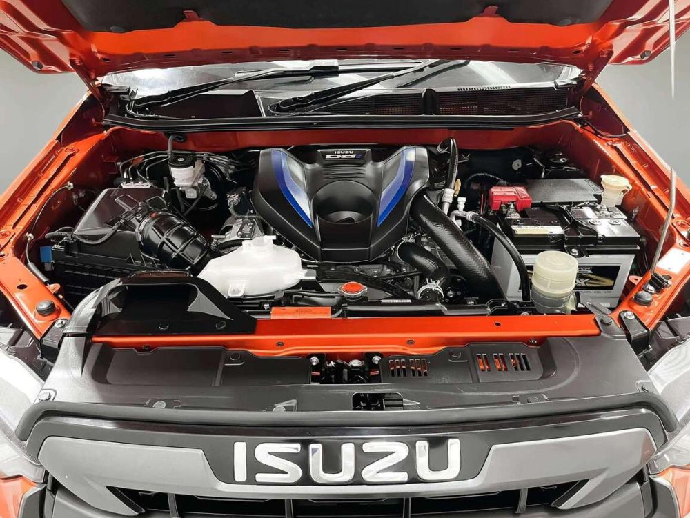 2020 ISUZU D-MAX 3.0 M VCROSS 4WD [1N0013] - 9