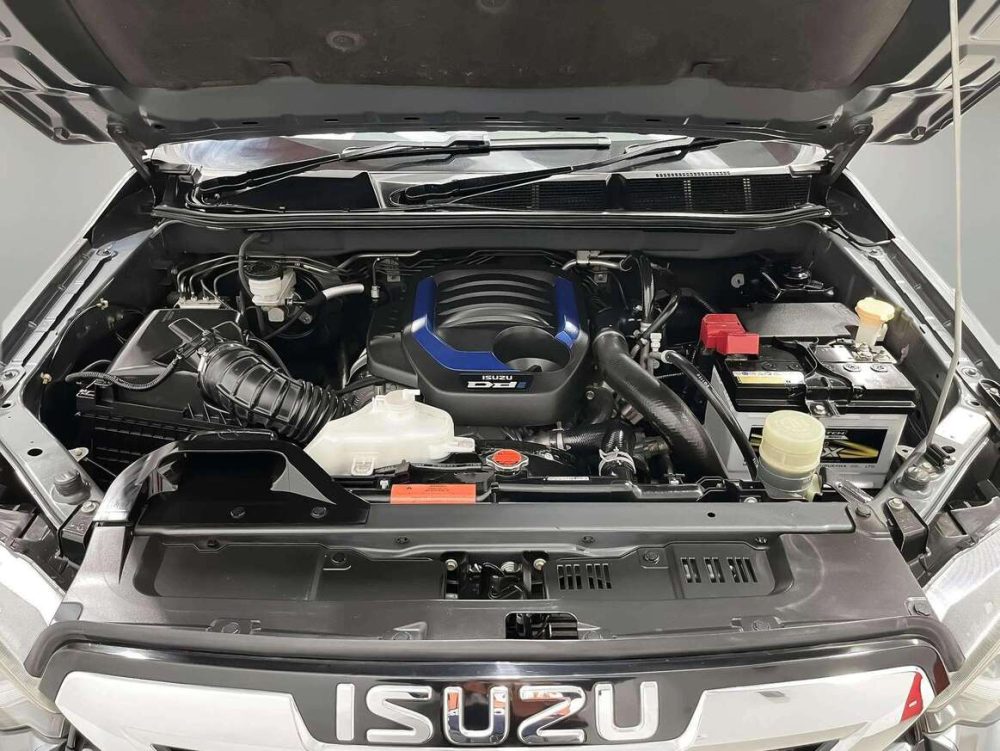 2020 ISUZU D-MAX 1.9 Z HI-LANDER [1N0022] - 9