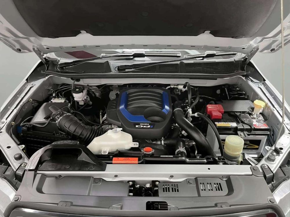 2020 ISUZU D-MAX 1.9 ZP HI-LANDER [1N0030] - 9