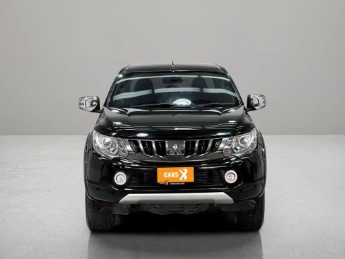 2017-mitsubishi-triton-2-4-gls-limited-plus-1p2280-slide-thumbnail-1