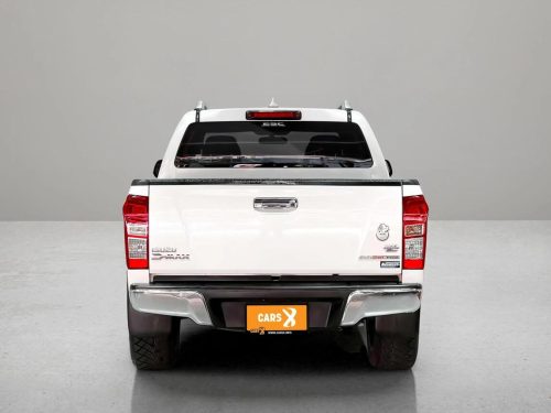 2014-isuzu-d-max-3-0-z-prestige-vcross-4wd-1p2324v-slide-thumbnail-2