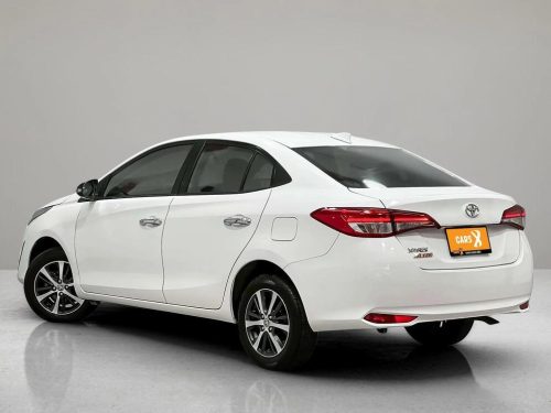 2019-toyota-yaris-ativ-1-2-high-1p2329-slide-thumbnail-3