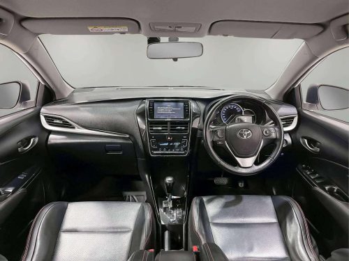 2019-toyota-yaris-ativ-1-2-high-1p2329-slide-thumbnail-4