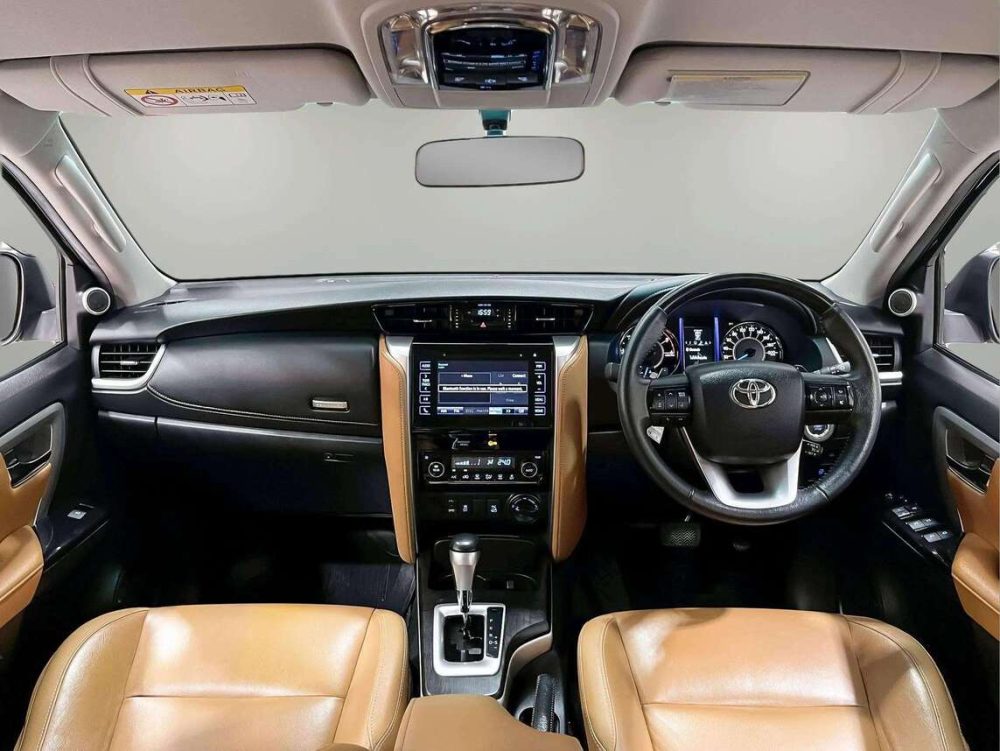 2016 TOYOTA FORTUNER 2.8 V 4WD [1P2338V] - 5