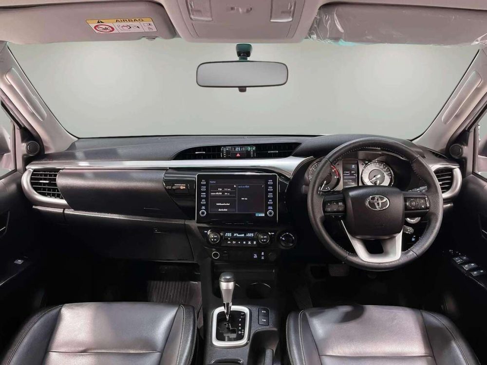 2023 TOYOTA HILUX REVO 2.8 HIGH 4WD [1P2312V] - 7