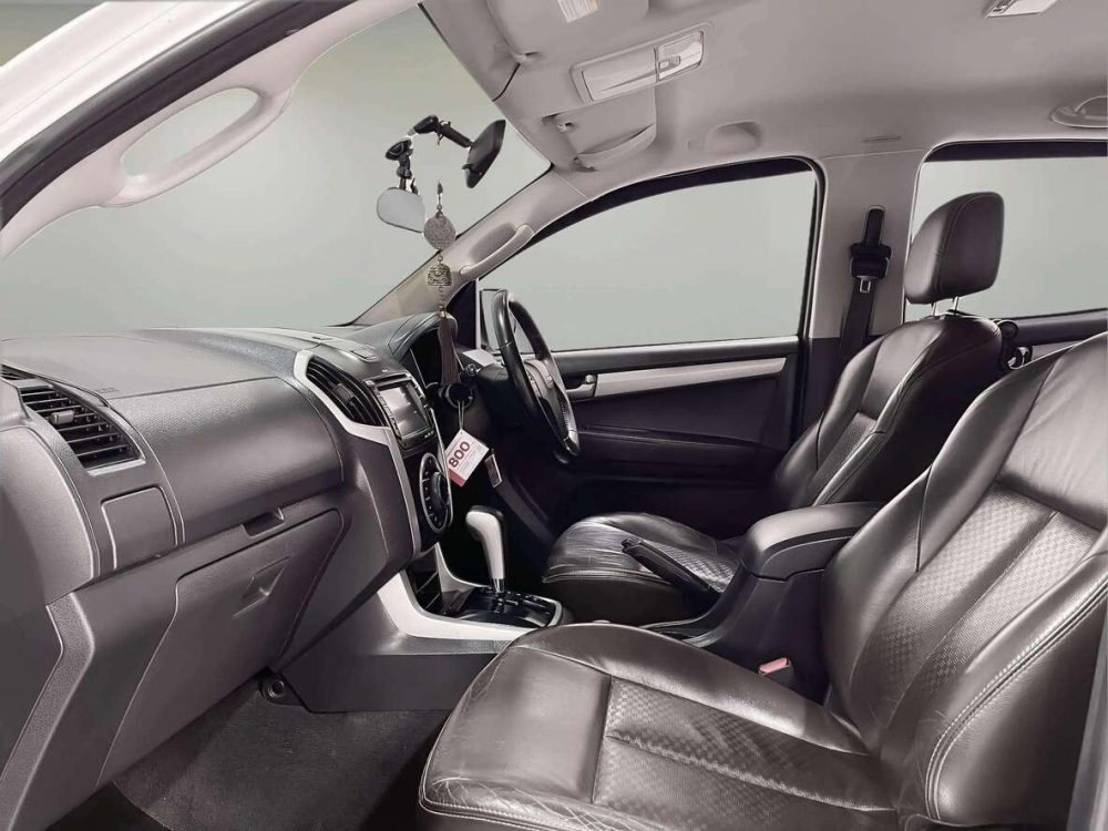 2014 ISUZU D-MAX 3.0 Z-PRESTIGE VCROSS 4WD [1P2324V] - 6