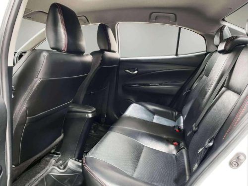 2019-toyota-yaris-ativ-1-2-high-1p2329-slide-thumbnail-5