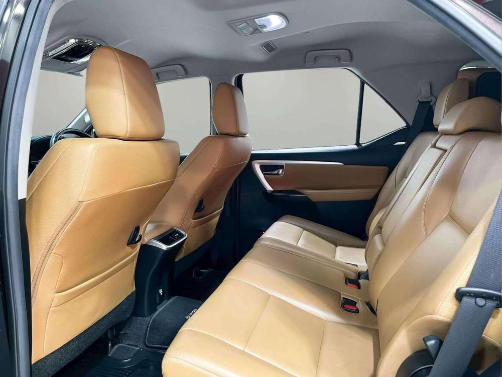 2016 TOYOTA FORTUNER 2.8 V 4WD [1P2338V] - 7