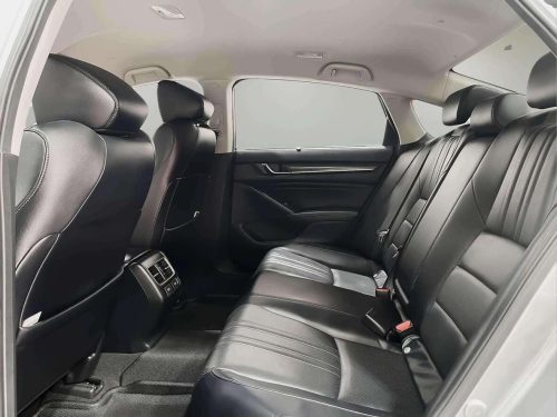2019-honda-accord-2-0-hybrid-1p2316-slide-thumbnail-7