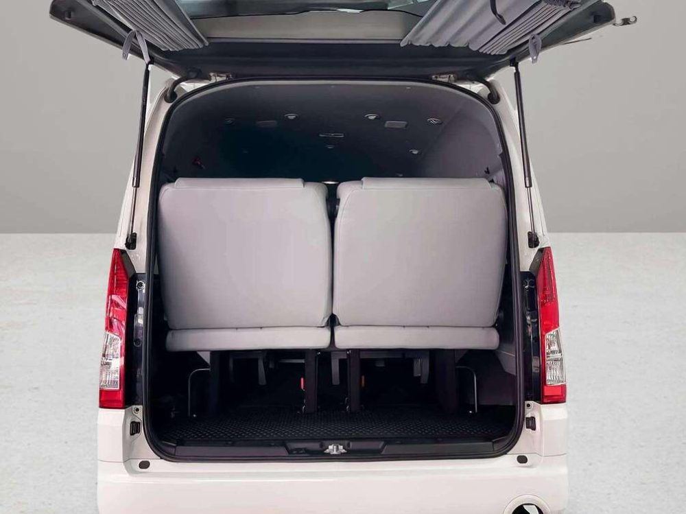 2023 TOYOTA COMMUTER 2.8 [1P2019] - 1