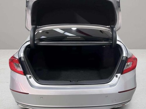 2019-honda-accord-2-0-hybrid-1p2316-slide-thumbnail-8