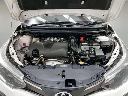 2019-toyota-yaris-ativ-1-2-high-1p2329-slide-thumbnail-7
