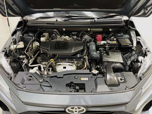 2022-toyota-yaris-ativ-1-2-premium-luxury-1p2296v-slide-thumbnail-8