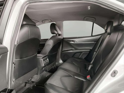 2020-toyota-camry-2-0-g-1c0001-slide-thumbnail-6