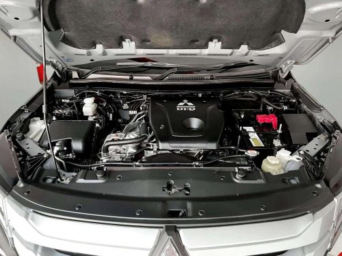 2022-mitsubishi-triton-2-4-gt-premium-4wd-1p2390-slide-thumbnail-7