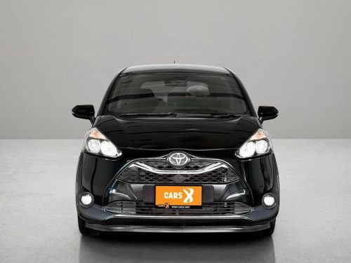 2021-toyota-sienta-1-5-g-1p2457-slide-thumbnail-1