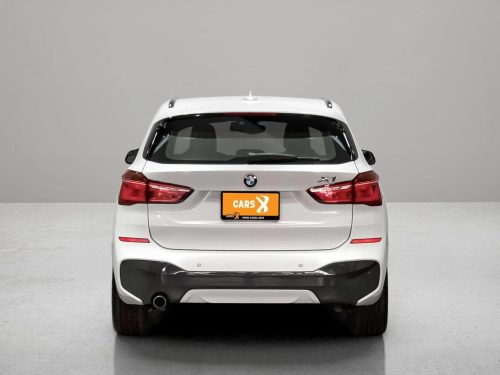 2017-bmw-x1-2-0-sdrive-18d-m-sport-1p2475v-slide-thumbnail-2