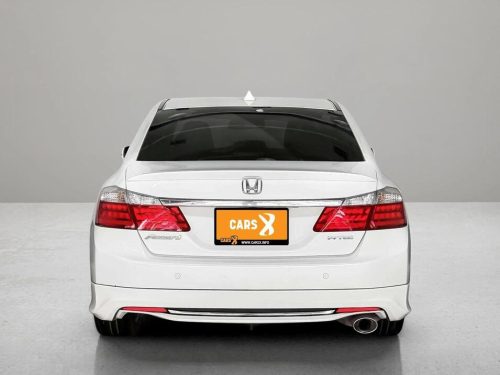 2013-honda-accord-2-0-el-1s1237v-slide-thumbnail-3