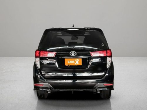 2021-toyota-innova-2-8-crysta-1p2462-slide-thumbnail-7