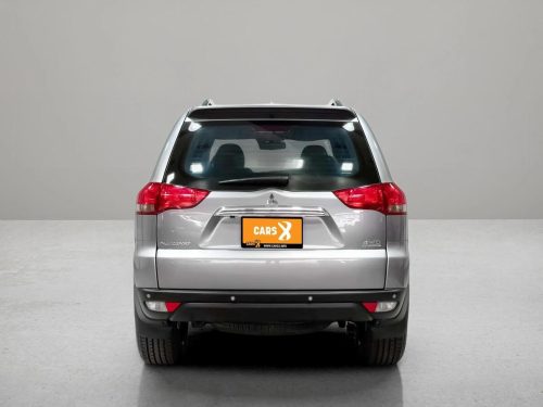 2015-mitsubishi-pajero-sport-2-5-gt-4wd-1p2437-slide-thumbnail-2