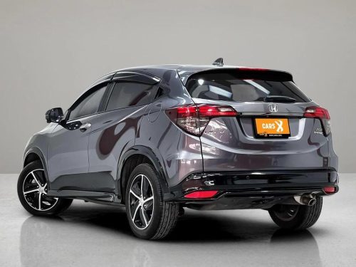 2020-honda-hr-v-1-8-rs-1s1233v-slide-thumbnail-3