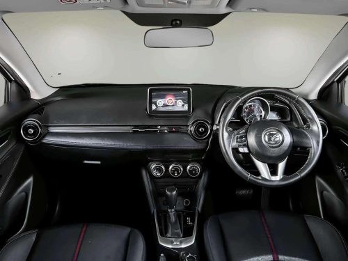 2017-mazda-2-1-3-sports-high-plus-9p0926v-slide-thumbnail-7