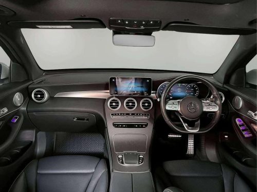 2021-mercedes-benz-glc300-2-0-e-4matic-amg-dynamic-4wd-1p2443v-slide-thumbnail-3