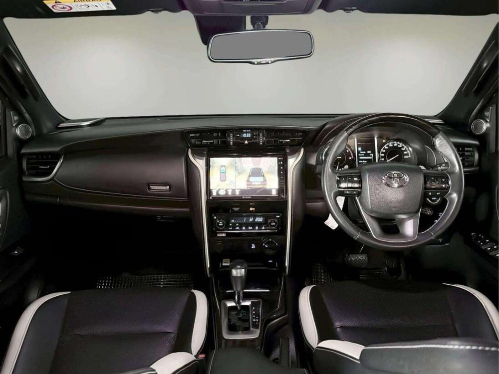 2020 TOYOTA FORTUNER 2.8 LEGENDER 4WD [1P2465] - 8