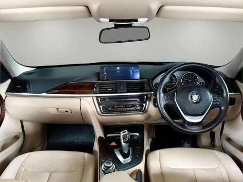 2013-bmw-320d-2-0-luxury-1p2463-slide-thumbnail-4