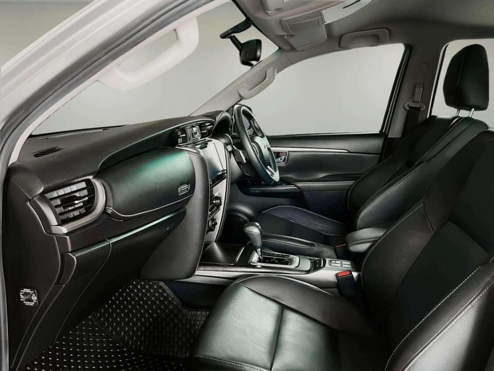 2022 TOYOTA FORTUNER 2.4 V LEADER 4WD [1P2439] - 17