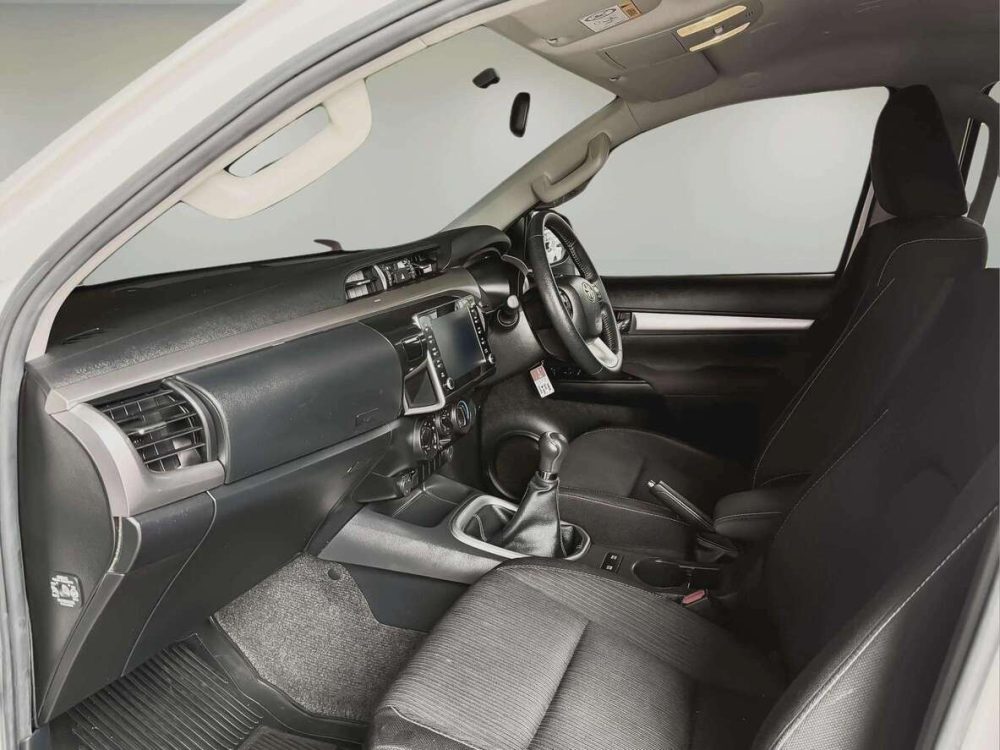2021 TOYOTA HILUX REVO 2.4 MID PRERUNNER [1P2454] - 7