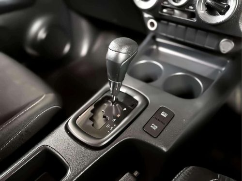 2020-toyota-hilux-revo-2-4-z-edition-j-plus-1c0012-slide-thumbnail-2