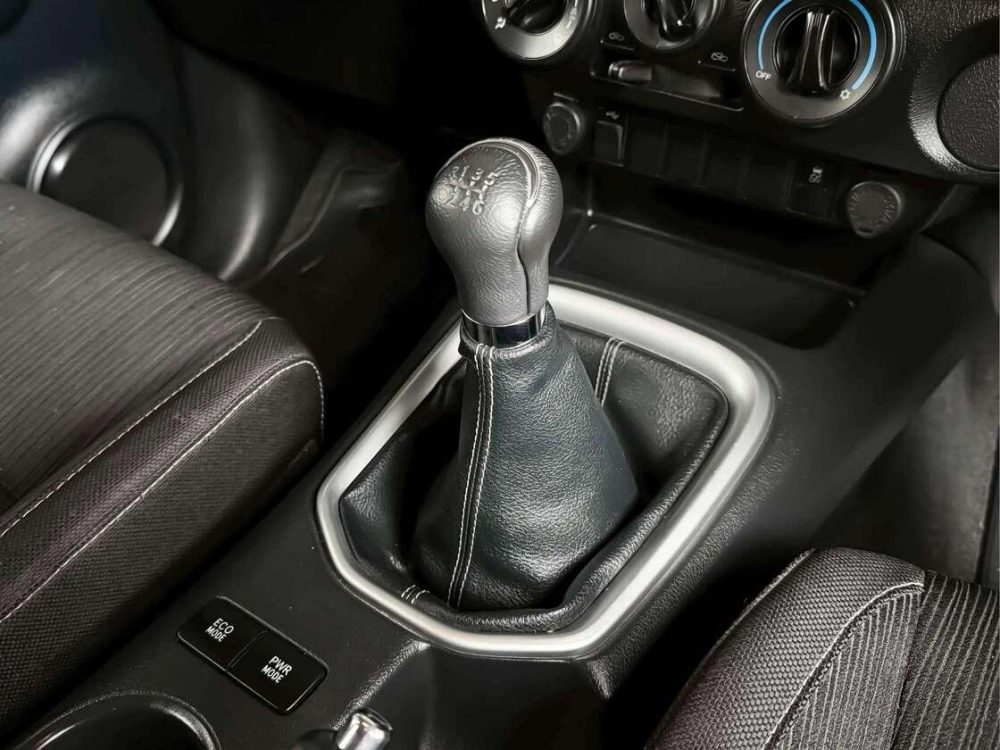 2021 TOYOTA HILUX REVO 2.4 MID PRERUNNER [1P2454] - 8